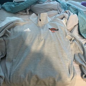 Adidas pullover. Cougars basketball.